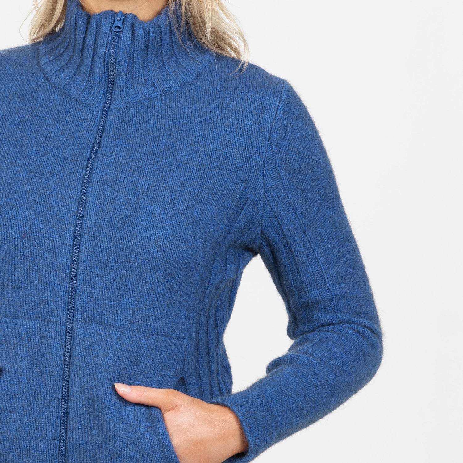 Sweaters Jumpers & Jackets