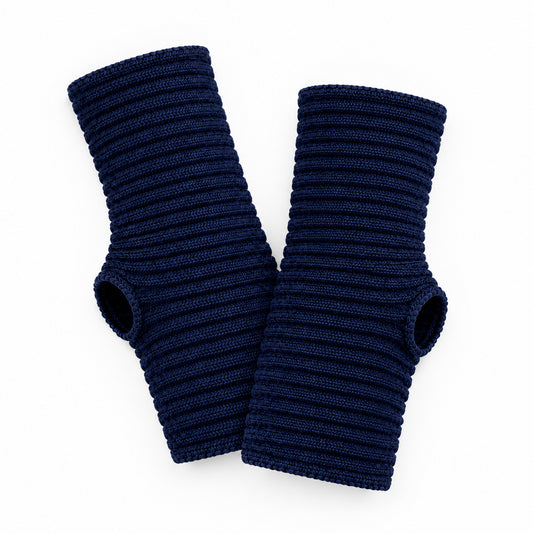 Get knitted upcycled fingerless mitten navy 